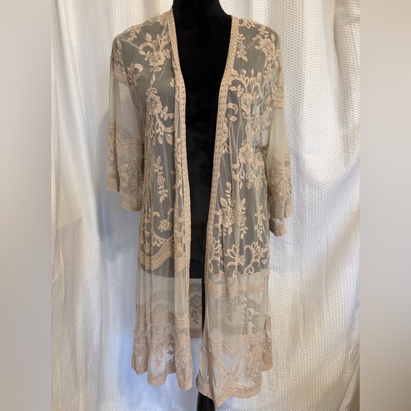 Miss Chievous tan short sleeve lace open front long cardigan size S/M - Picture 1 of 6